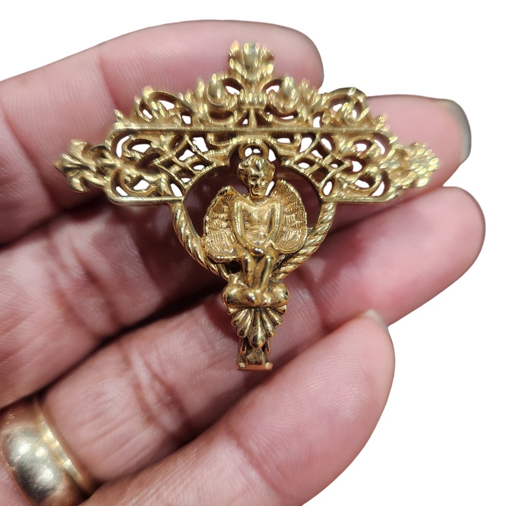 Vintage Gold Tone‎ Cherub Angel Filigree Brooch Pendant Enhancer Ornate Pin